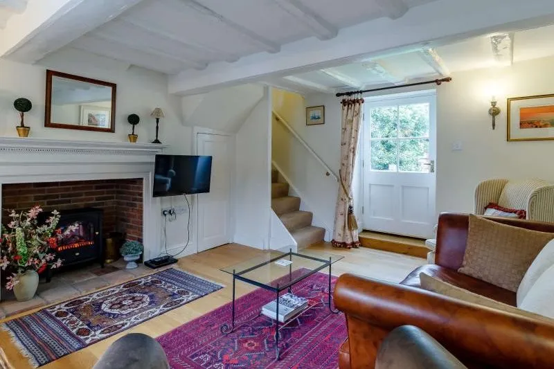 Middle Cottage, Blakeney Middle Cottage, Blakeney